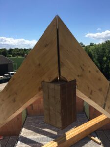 Zimmerer- und Dachdeckerarbeiten – Trauerhalle Mommenheim