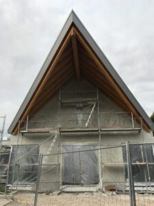 Zimmerer- und Dachdeckerarbeiten – Trauerhalle Mommenheim